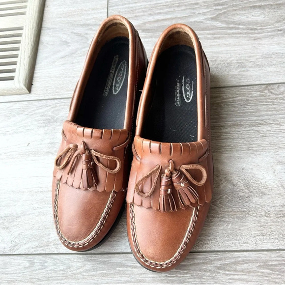 Johnston & Murphy  Tassel Brown Leather Loafer - Picture 1 of 16